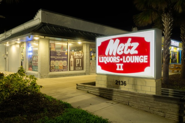 Metz Liquor and Package